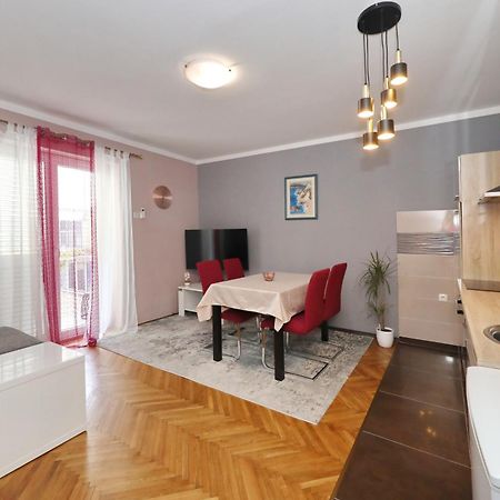 City Apartment Marcela Zadar Eksteriør bilde
